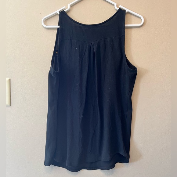 Express black tank with 1/4 zipper and faux pockets in front, pleated back. M - Picture 2 of 3